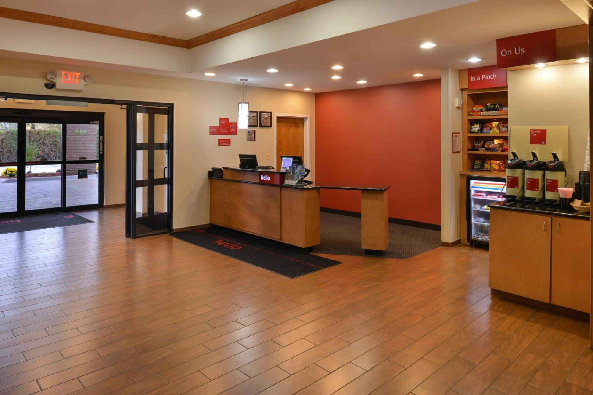 Towneplace Suites Detroit Warren Bagian luar foto