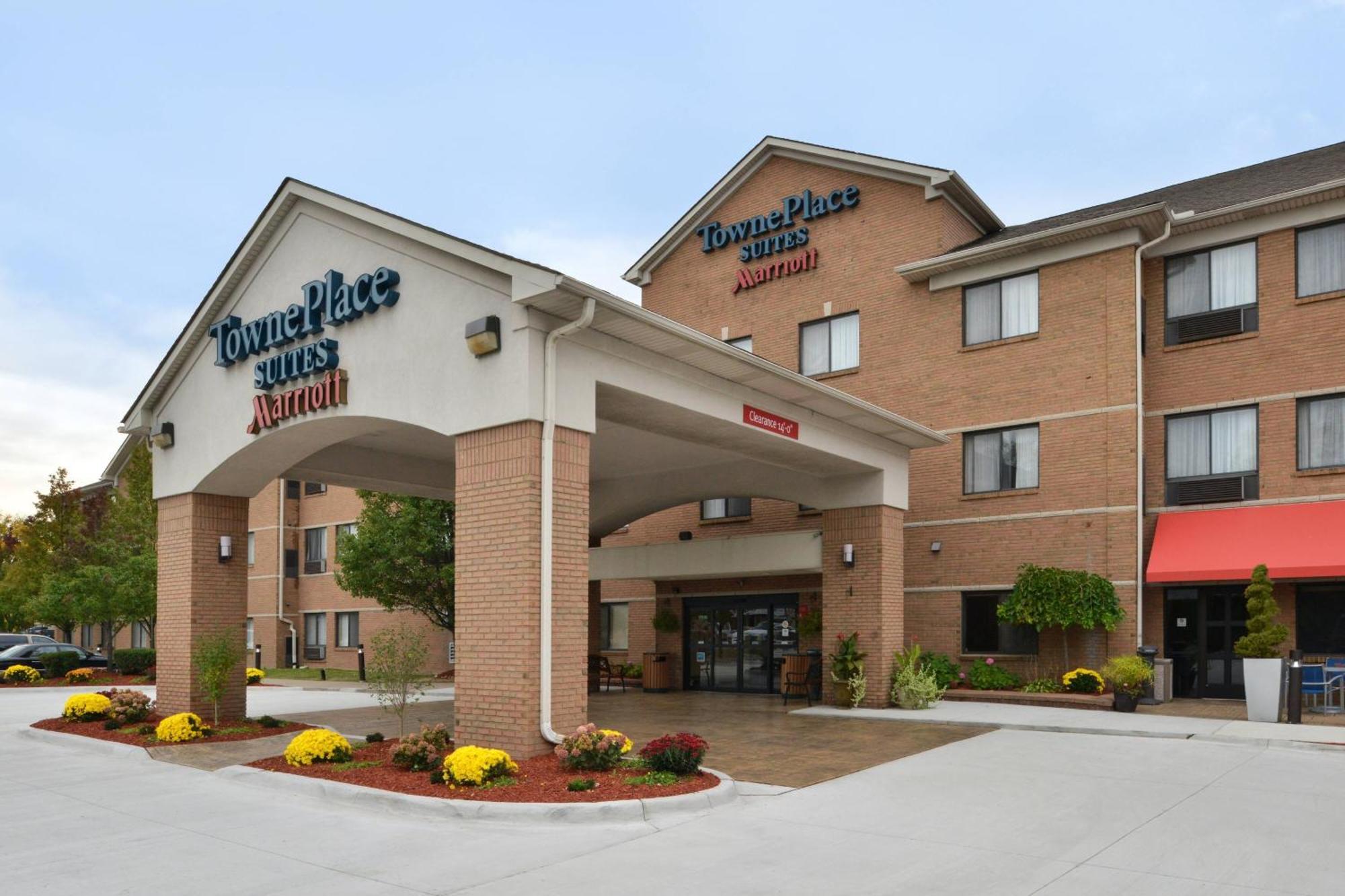 Towneplace Suites Detroit Warren Bagian luar foto