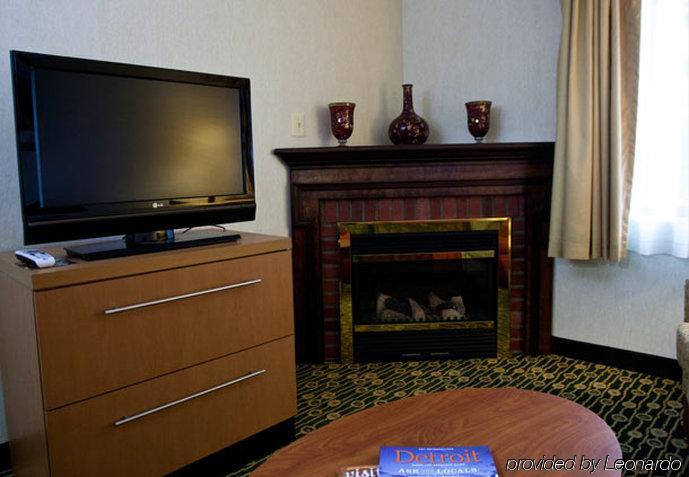Towneplace Suites Detroit Warren Bagian luar foto
